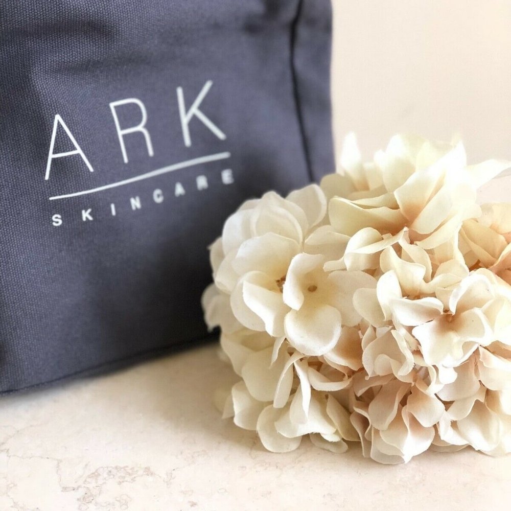 Ark Skincare Canvas Zippered Cosmetics Bag NEW